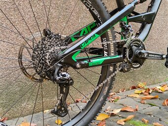 YT Industries Capra AL Comp 2 vel. L roku 2016 - 13