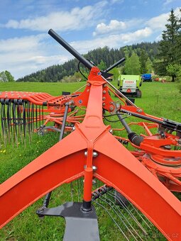 Hrabačka, zhrňovač Kuhn GA6930 - 13