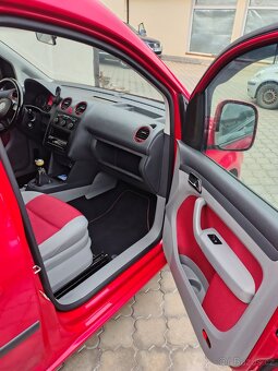 VW Caddy 1.9TDI 4 motion - 13
