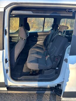 Ford Tourneo Connect 1.5 tdci (7míst) - 13