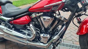 Yamaha XV 1900 Raider - 13