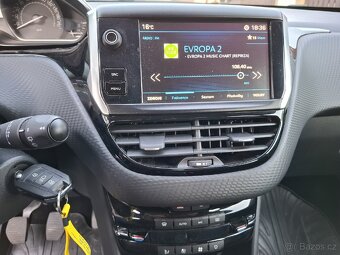 PEUGEOT 2008 1.2 PURE TECH 60KW R.V 2017 70TKM - 13