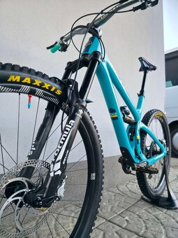 Horské kolo Yeti SB 5.5 Turg Carbon XTR 29″ - 13