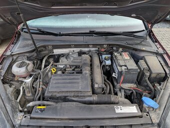 VW GOLF 7 VARIANT1.4TSi 92kW LOUNGE NOVÉ BRZDY - 13