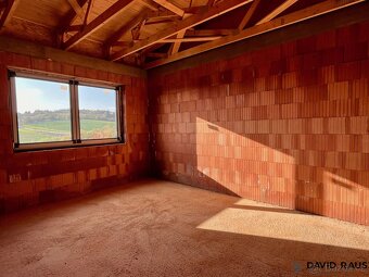 Prodej stavby rodinného domu 5+kk ( 227 m2) s garáží, Viničn - 13