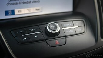 Ford Kuga, 1,5/110kW ST-Line ČR Automat - 13