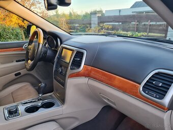 Jeep Grand Cherokee 3.0CRDi 4x4 OVERLAND 174tKM - 13