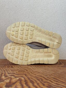 Nike Air Pegasus 83 - 13