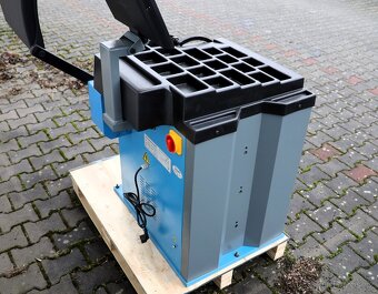 Vyvažovačka + zouvačka pneumatik - 13