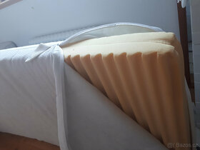 Masivní nová postel - borovice - 13