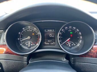 Škoda Superb 3.6 FSI V6 4x4 DSG | Výjimečný stav - 13
