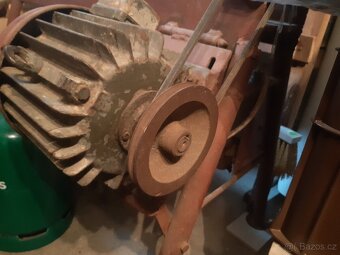 Soustruh na dřevo - 13