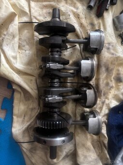 Klikova hridel ojnice prevodovka spojka Suzuki Gsxr750 00-03 - 13