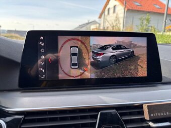 BMW 530 D xDrive M packet model 2019 (G30 F90) - 13