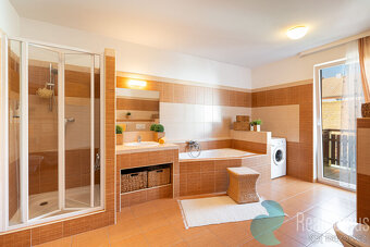 Prodej činžovní dům 290 m2, B. Smetany, České Budějovice - 13