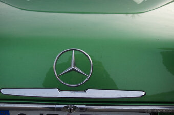 Mercedes W 115 - 13