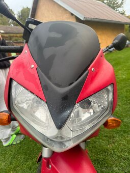 Honda CBR 125r 2006 - 13
