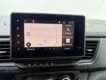 Renault Trafic 2.0dCi do 2,49t, Spaní, Topení - 13