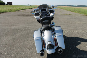 Harley Davidson FLTRXSE CVO Road Glide 117 Screamin' Eagle - 13