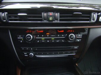 BMW X5 40d 1.MAJ ČR INDIVIDUAL LED - 13