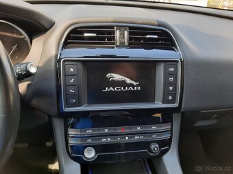 Jaguár F-PACE 2.0D, 6/2017, 153tkm, AWD - 13