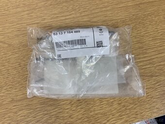 BMW E36 díly - blinkr, lišta, stabíky, c-sloupky - 13