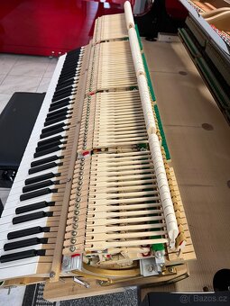 Klavír Essex- Steinway & Sons se zárukou 5 let, PRODÁNO - 13