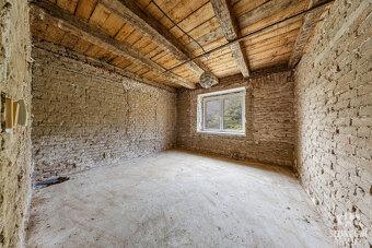 Rodinný dům 5+1, 3+1 na pozemku 840 m², obec Němčičky - 13