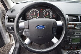 Ford Mondeo 1,8 i GHIA,PO SERVISU,BEZ KOROZE - 13