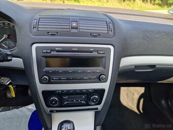 ŠKODA Octavia  2 1,6 MPI  75 KW, digiklima , vyhř  TOP STAV - 13