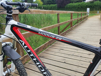 Author MODUS 29 CARBON - 13