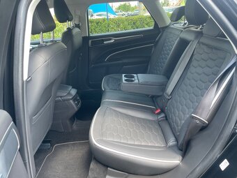 FORD MONDEO HYBIRD - 13