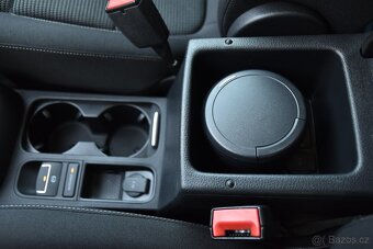 Volkswagen Sharan 2.0 TDi,KLIMA,VÝHŘEV,TEMP,TZ,2xSADA KOL,ČR - 13
