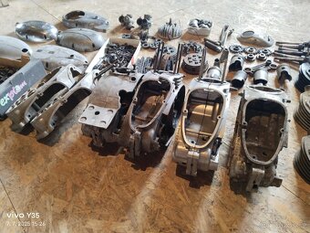 ČZ 125 B a T, 150 C - 13