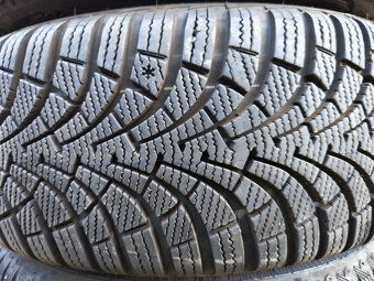 Zimní sada 5x112 r16 VW Škoda 205/55/16 8mm - 13