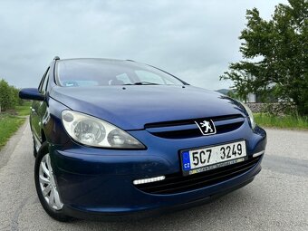 Peugeot 307 2,0HDI 79KW  7 míst - 13