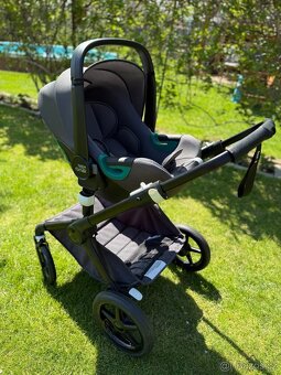 Bugaboo fox 3 + Autosedačka (0-15 měsíců) - 13