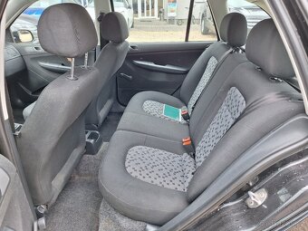 Škoda Fabia 1.4i 16V 59KW Kombi Klima - 13