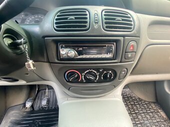 Renault Megan scenik - 13