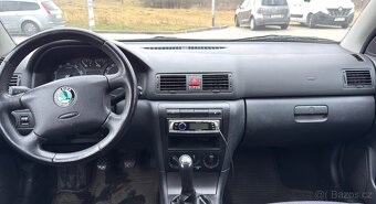 Škoda Octavia Tour 1.6 MPI 75Kw - 13