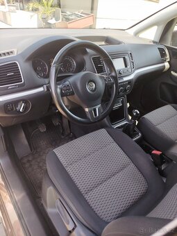 Vokswagen Sharan 2.0TDI 103KW  7místné  ROK 2013 - 13
