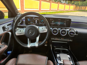 Mercedes Benz  AMG   A 35 4MATIC    76.000km - 13