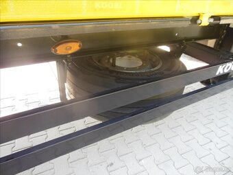 Kögel SN24, ADR, Bočnice, Přizvedává - 13