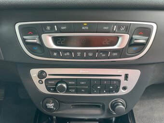 Renault Mégane kombi, 1,4 TCe 2012 BOSE - 13