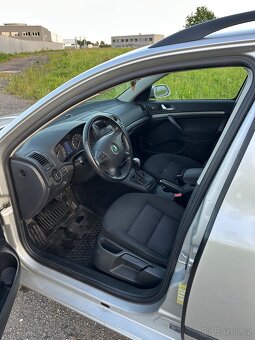 Prodám Škoda Octavia 2 Combi 2.0 TDi 103 kw 4x4 - 13