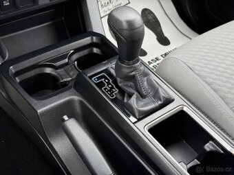 Toyota Tacoma SR Double Cab V6 4x4, 2022 r.v. - 13