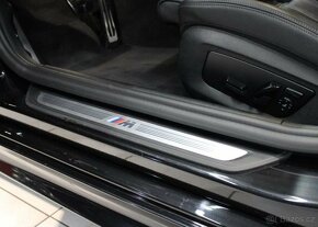 BMW Řada 5 530d xDrive M-Sport Touring nafta automat - 13