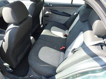 Škoda Fabia 1.2i r.v.2006 Koupeno v ČR stk:2/2027 - 13