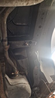 Prodám Ford Mondeo mk3 ST220 3.0 L V6 kombi - 13