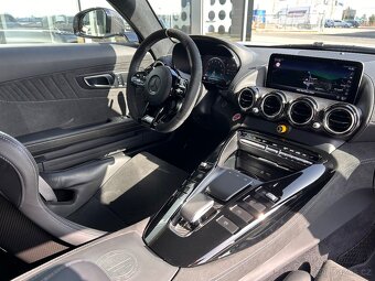 Prodám Mercedes-Benz AMG GT R PRO - 13